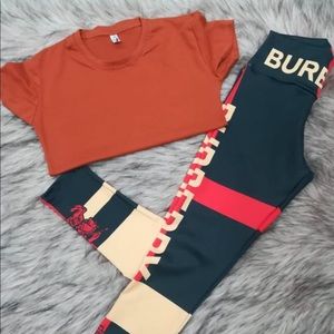 Set High waist leggings  and a shirt !